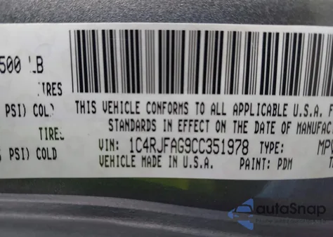 2012 Jeep Grand Cherokee Laredo z USA, uszkodzony, nr VIN 1C4RJFAG9CC351978